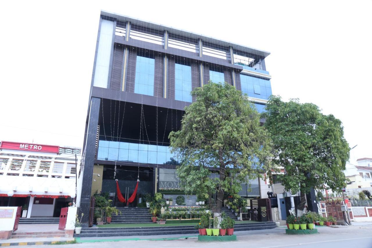 Hotel Moments Lucknow Luaran gambar